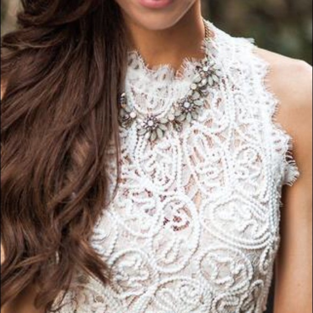 White lace dress, perfect for bridal shower - Picture 3 of 4